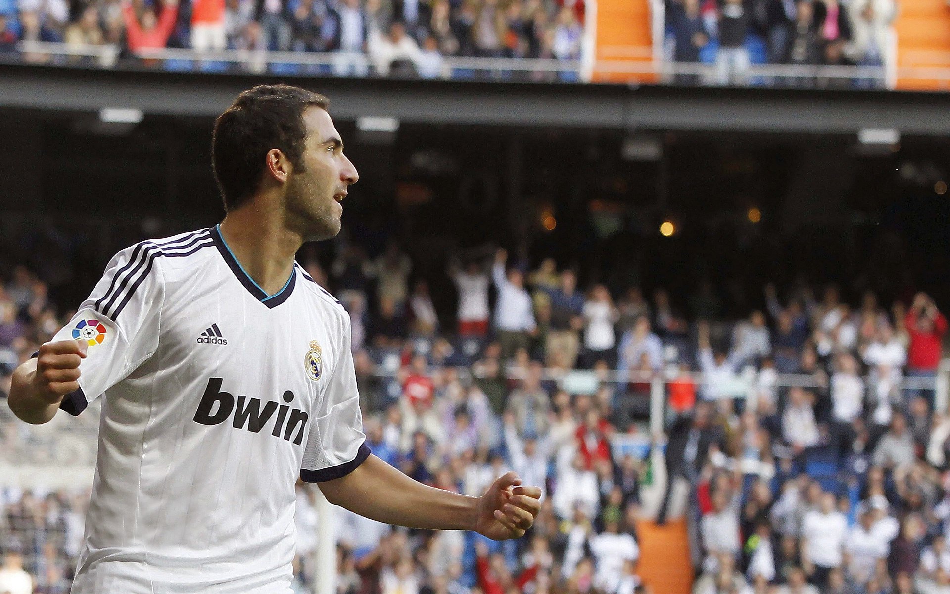 博卡青年顽强防守难挡拜仁强攻,博卡青年著名球员